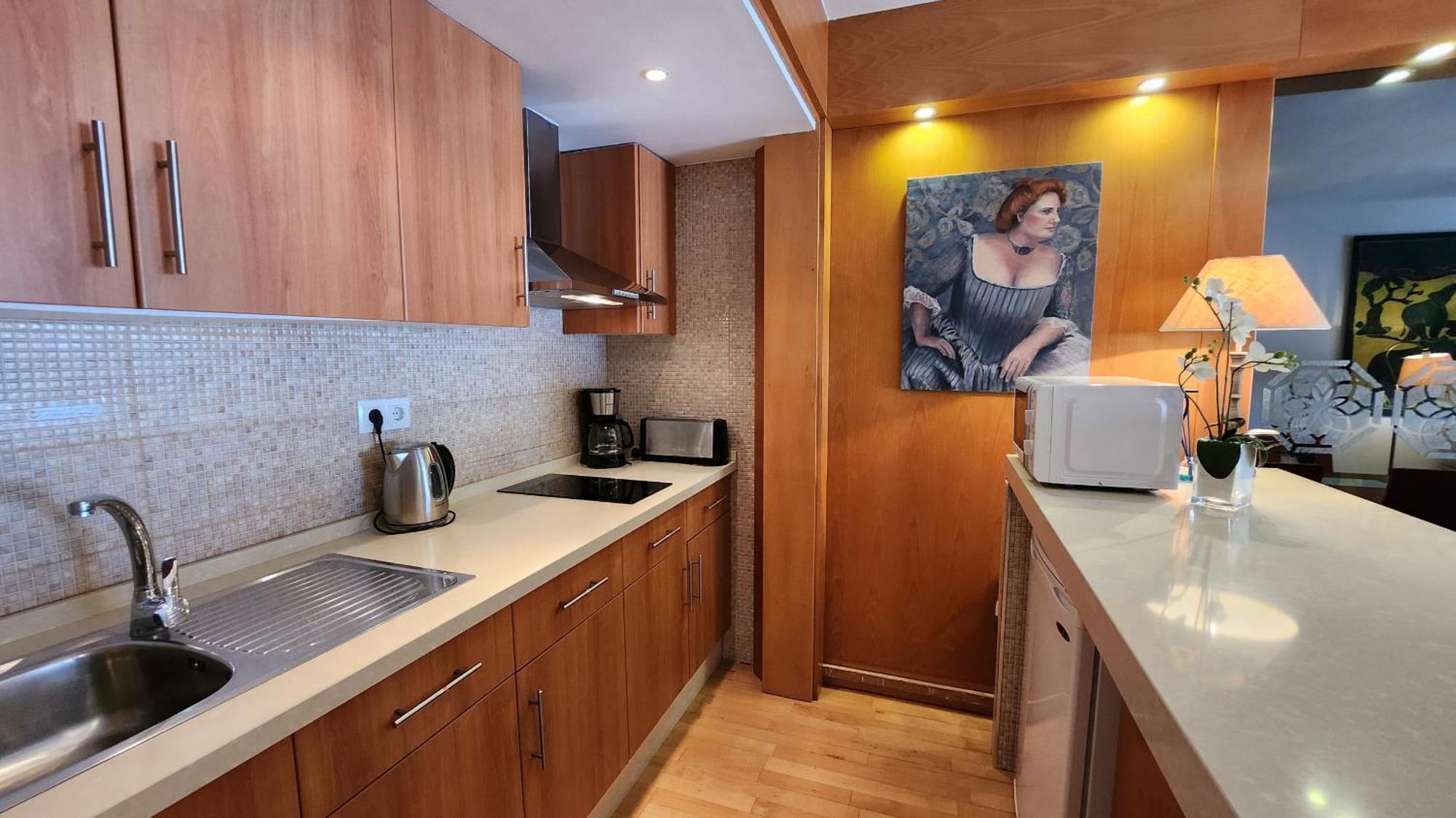 R1357 Balcon De Europa *